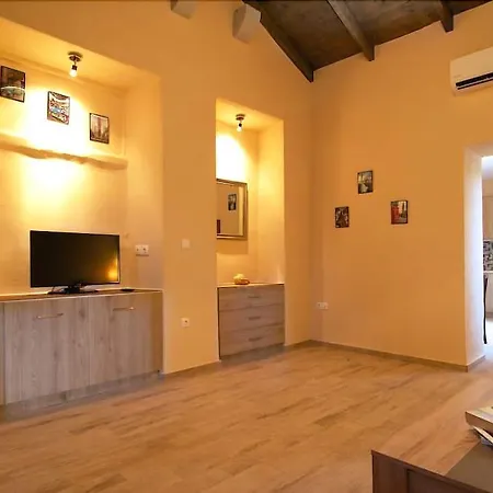 Asikiko Apartamento *